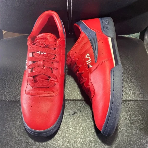 Fila Men's Bold Red Sneakers Size 10.5 - Picture 2 of 10